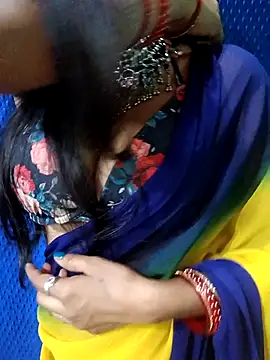 Savita hotmom online show from April 4, 2026, 7:11 pm