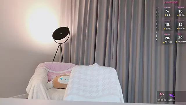 KitayamaChu online show from February 10, 2025, 8:10 pm