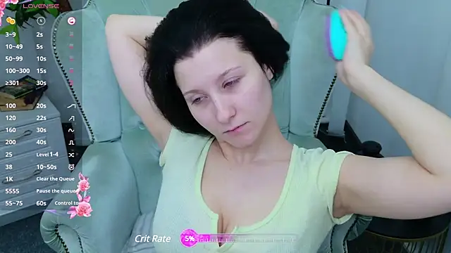 SarahStanley online show from February 4, 2025, 9:07 am