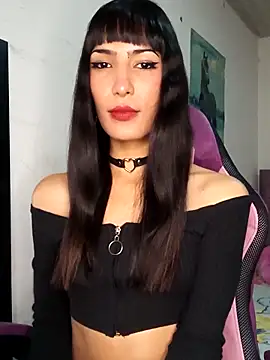 Snapshot of Lanna_hott_ chatting on April 28, 2026, 7:08 pm Lanna hott online show from April 28, 2026, 7:08 pm