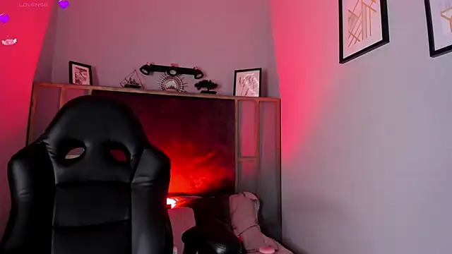 Valkiria ponce online show from March 21, 2025, 1:45 pm