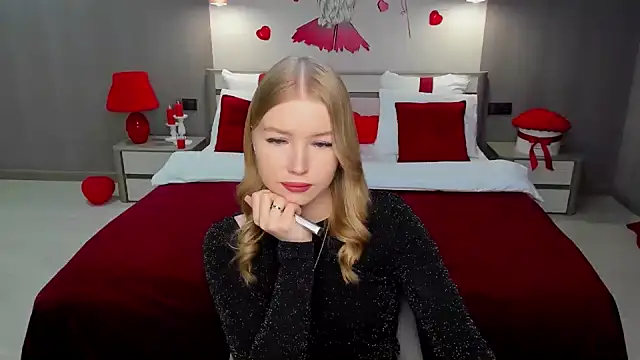 shy  lady online show from February 17, 2025, 8:47 pm