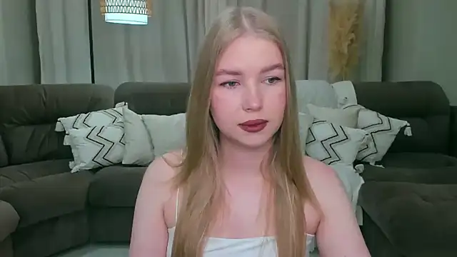 Snapshot of shy__lady chatting on May 7, 2026, 5:46 am shy lady online show from May 7, 2026, 5:46 am