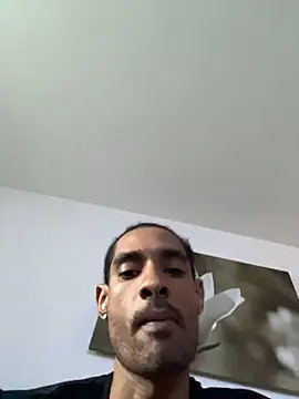 Snapshot of u091 chatting on January 27, 2025, 10:49 pm u091 online show from January 27, 2025, 10:49 pm