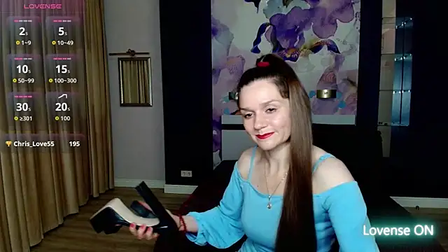 AriaGray online show from April 2, 2026, 10:51 pm