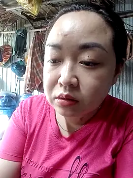 VyOanh2K online show from October 2, 2025, 2:18 am