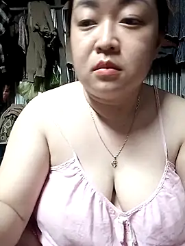 VyOanh2K online show from October 5, 2025, 3:10 pm