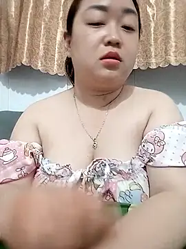 VyOanh2K online show from October 6, 2025, 2:58 pm