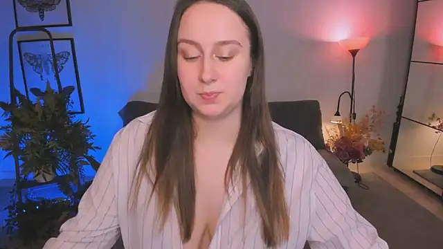 Lattea online show from November 13, 2025, 10:52 pm