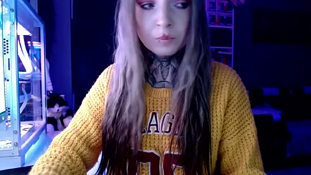 Snapshot of InesGold chatting on February 25, 2025, 4:21 pm InesGold online show from February 25, 2025, 4:21 pm