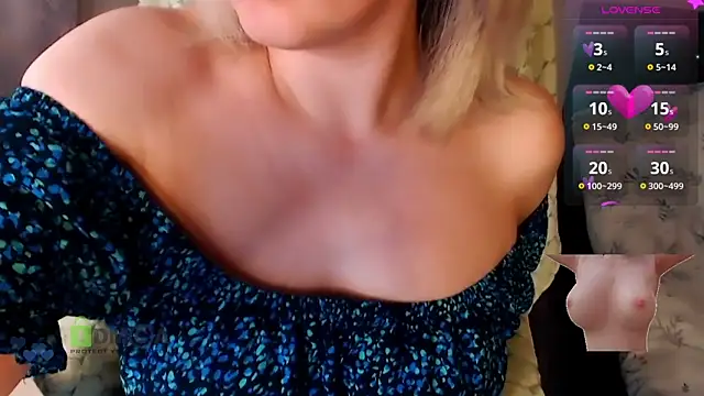  -Luna-  online show from March 5, 2025, 5:08 pm