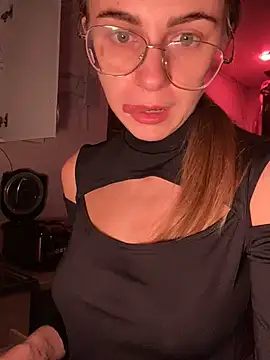 GraceTorrez online show from December 19, 2024, 12:56 pm