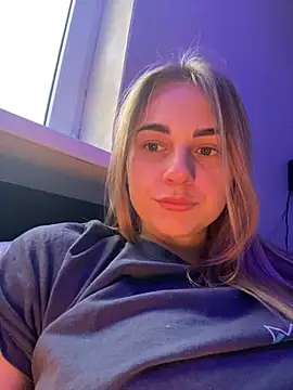 GraceTorrez online show from December 26, 2024, 12:27 pm