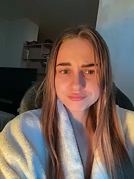 GraceTorrez online show from January 21, 2025, 1:00 pm