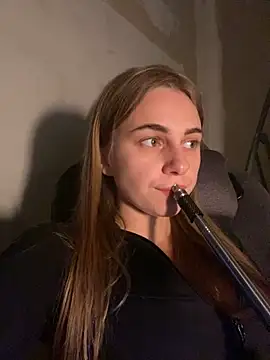 GraceTorrez online show from January 27, 2025, 5:04 pm