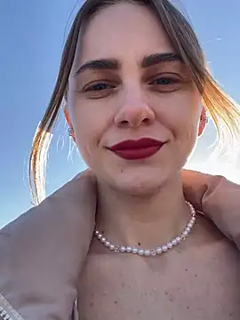 GraceTorrez online show from January 30, 2025, 12:37 pm