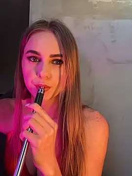 GraceTorrez online show from February 11, 2025, 1:41 pm