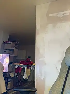 GraceTorrez online show from February 13, 2025, 4:54 am