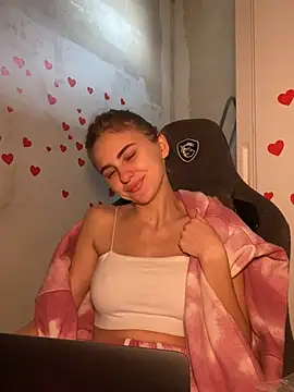 GraceTorrez online show from March 6, 2025, 4:41 am