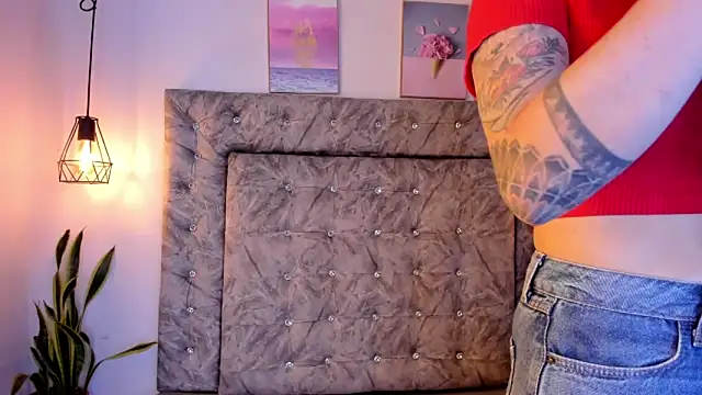 sweet abby1 online show from October 8, 2025, 12:14 pm