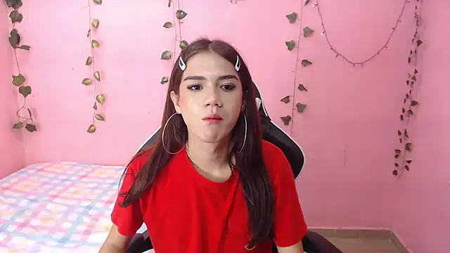 DEMI LEED online show from February 14, 2025, 2:23 pm