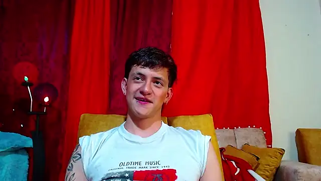 GabyThoms online show from December 31, 2024, 9:28 pm