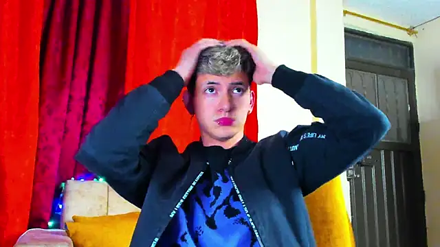 GabyThoms online show from February 5, 2025, 6:02 am