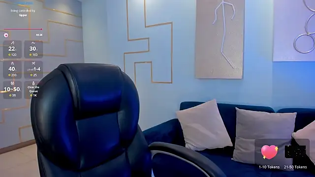 Snapshot of HannahJamesX chatting on February 4, 2025, 10:02 pm HannahJamesX online show from February 4, 2025, 10:02 pm