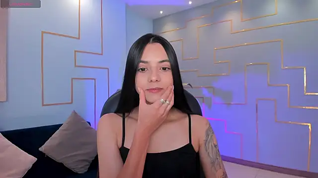 Snapshot of HannahJamesX chatting on February 8, 2025, 6:55 pm HannahJamesX online show from February 8, 2025, 6:55 pm