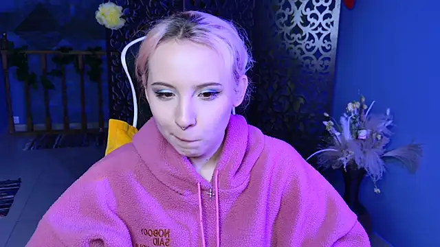 JasmineMilko online show from March 11, 2025, 8:20 am