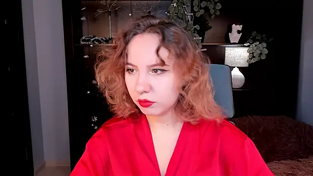 JasmineMilko online show from January 14, 2026, 5:02 am