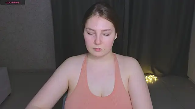 Snapshot of Catherine_River chatting on March 6, 2025, 4:17 pm Catherine River online show from March 6, 2025, 4:17 pm