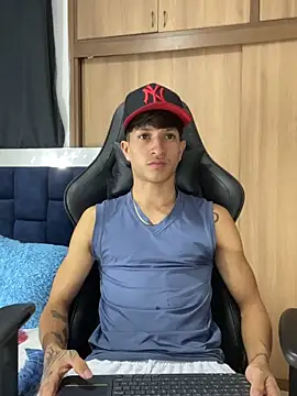  CamiloBass online show from February 25, 2026, 1:37 am