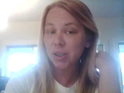 burrkitty online show from October 10, 2025, 9:25 pm