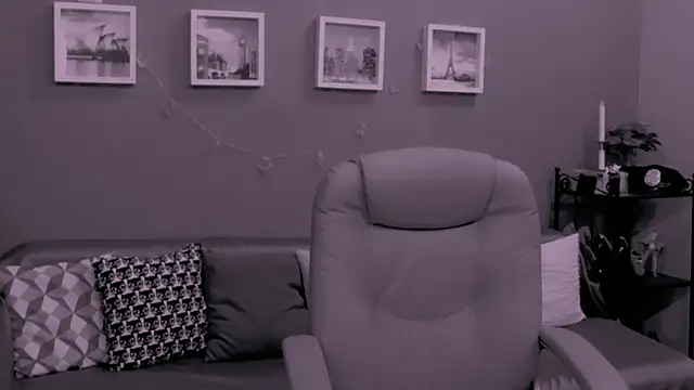 ChantalLion online show from December 15, 2024, 11:12 am