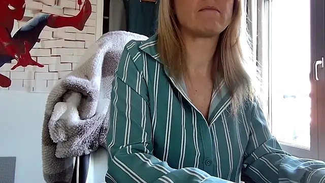 Snapshot of cassiehotsexy chatting on October 17, 2025, 7:55 am cassiehotsexy online show from October 17, 2025, 7:55 am