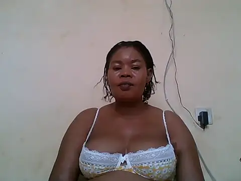 Snapshot of ANALQUEEN4 chatting on October 7, 2025, 7:27 am ANALQUEEN4 online show from October 7, 2025, 7:27 am