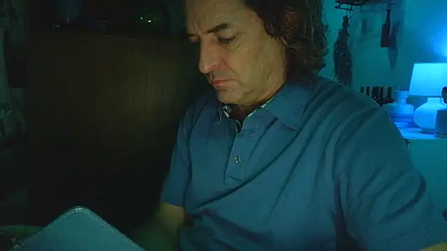 costanza7070 online show from February 22, 2025, 7:23 am