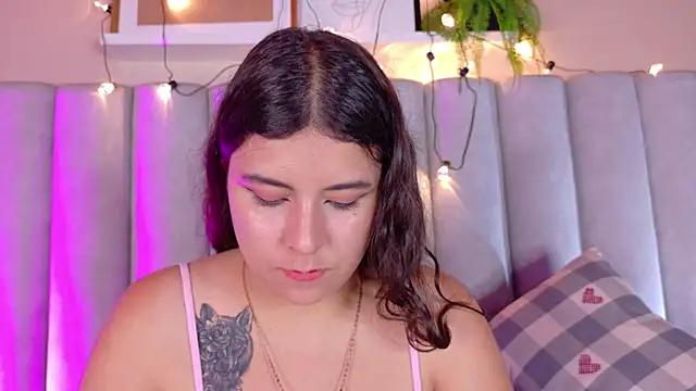 EngelStone online show from September 20, 2025, 8:32 pm