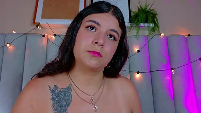 EngelStone online show from November 8, 2025, 7:34 pm