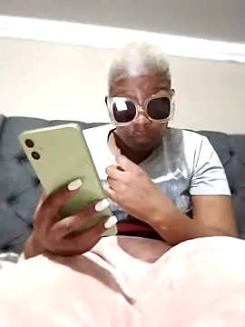 bigbootyboohle online show from September 16, 2025, 4:41 pm