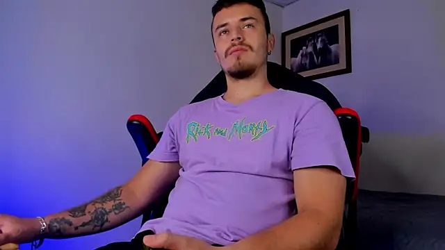 james connor2 online show from February 22, 2025, 7:03 pm