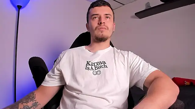 james connor2 online show from March 30, 2026, 6:53 pm