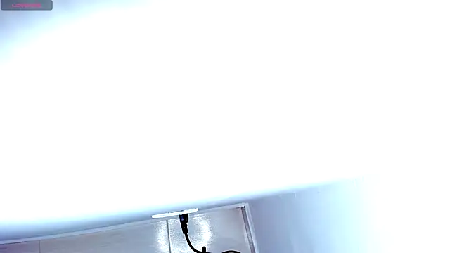 CintiaVega online show from February 17, 2025, 2:59 pm