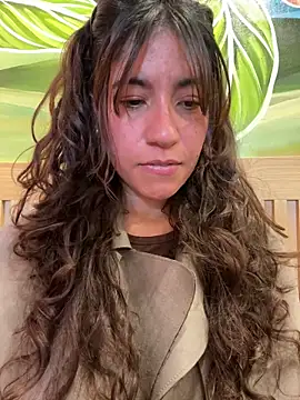 ValeriEvan online show from December 17, 2024, 9:16 pm