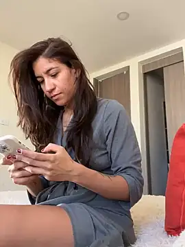 ValeriEvan online show from December 22, 2024, 1:55 pm