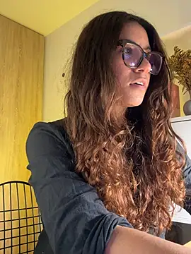 ValeriEvan online show from April 8, 2026, 7:14 pm