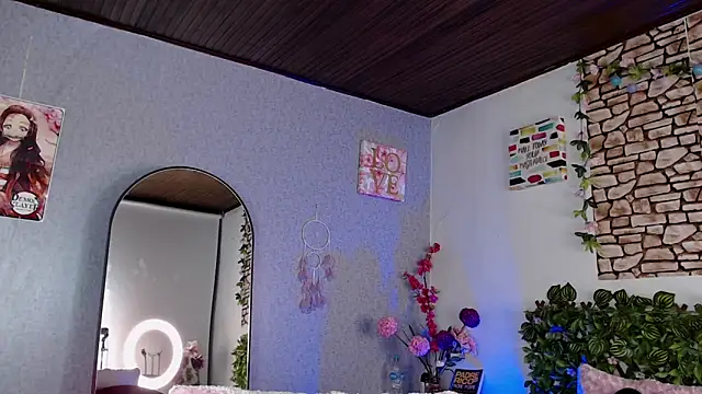 Cassie fletcher  online show from January 8, 2025, 4:55 am