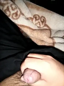 Snapshot of Hyoup01 chatting on March 14, 2026, 11:32 pm Hyoup01 online show from March 14, 2026, 11:32 pm