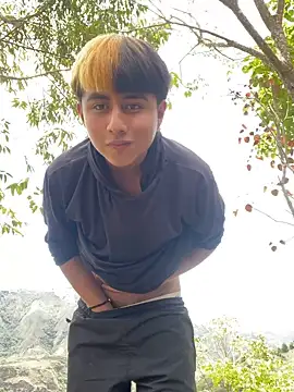 FlpGmz online show from September 27, 2025, 6:02 pm